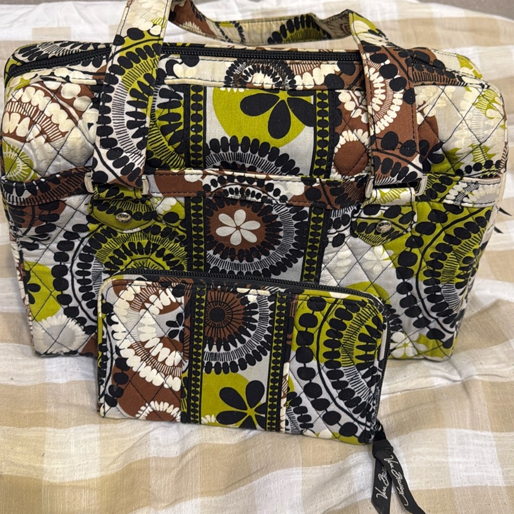 Used Vera Bradley bag with matching wallet